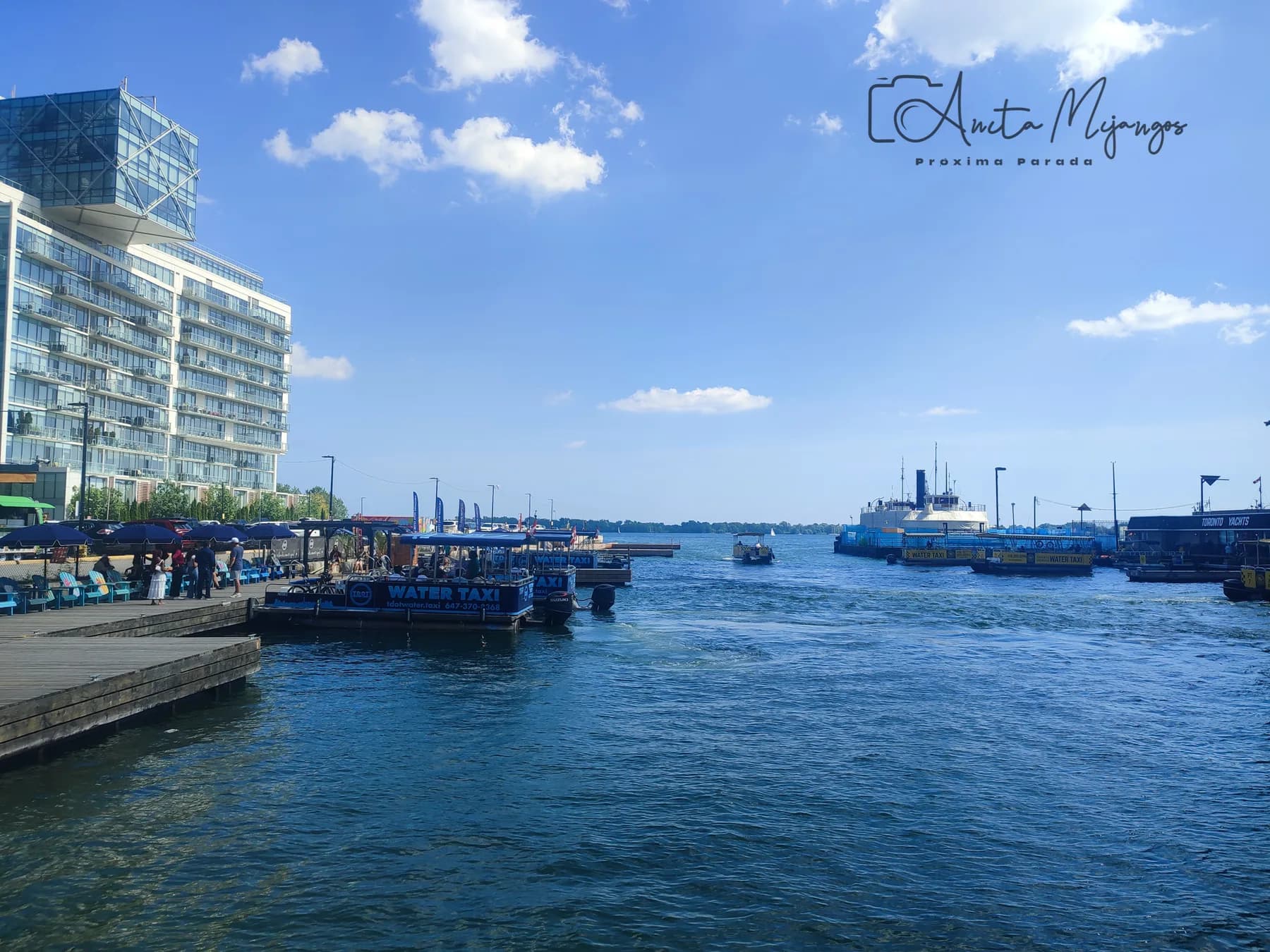El lago Ontario y el paseo frente al agua